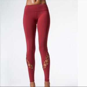 Alo yoga leggings